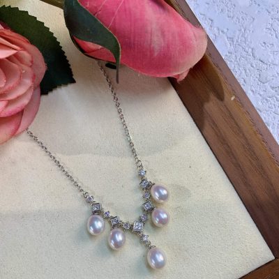 Lustrous Pearl Drop Strand Necklace
