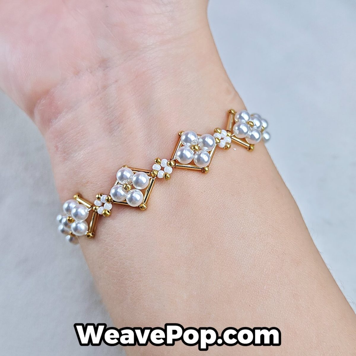 Swarovski pearl flower bead bracelet on wrist – bead bracelet kit B026