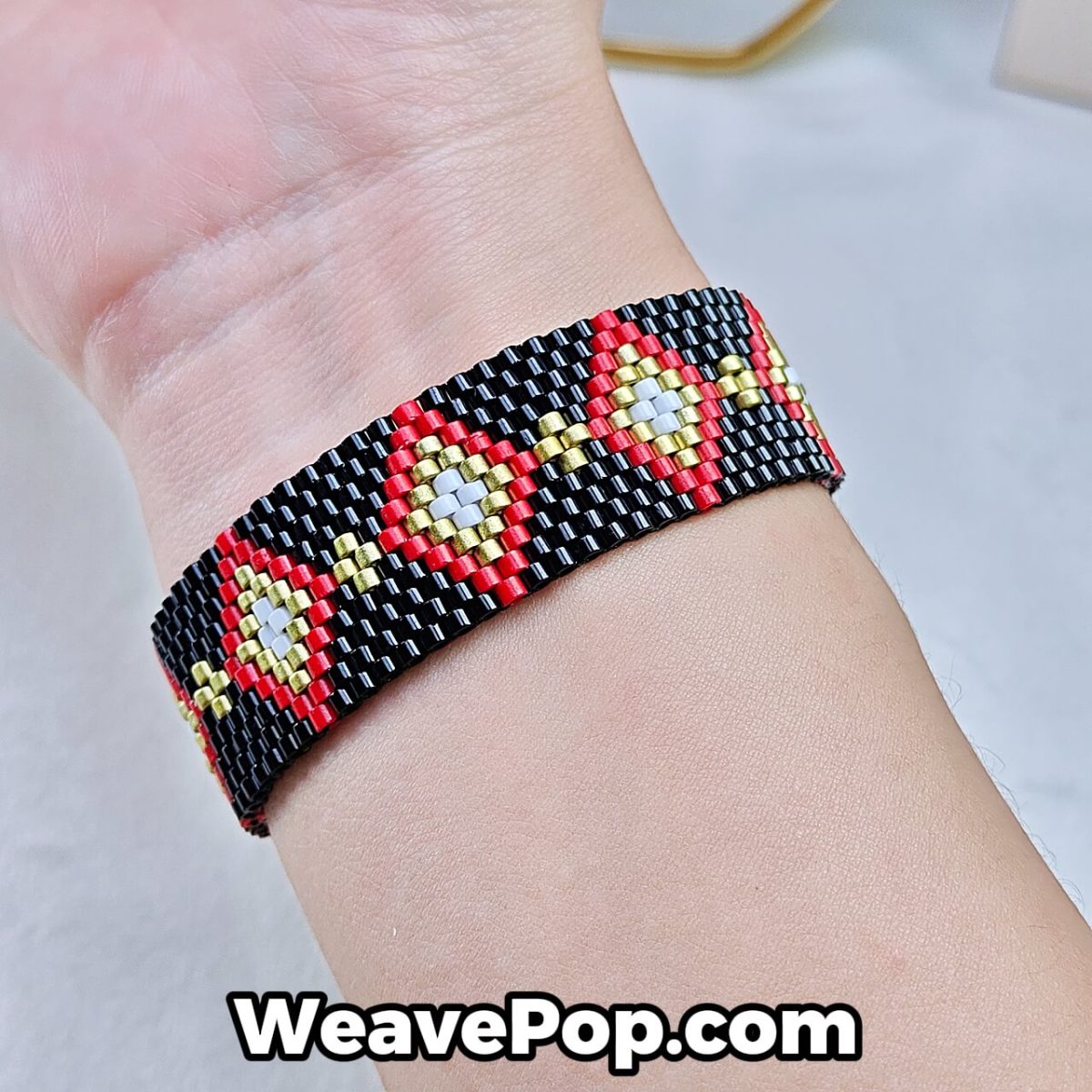 wide geometric bead bracelet on wrist – diamond seed bead pattern B041
