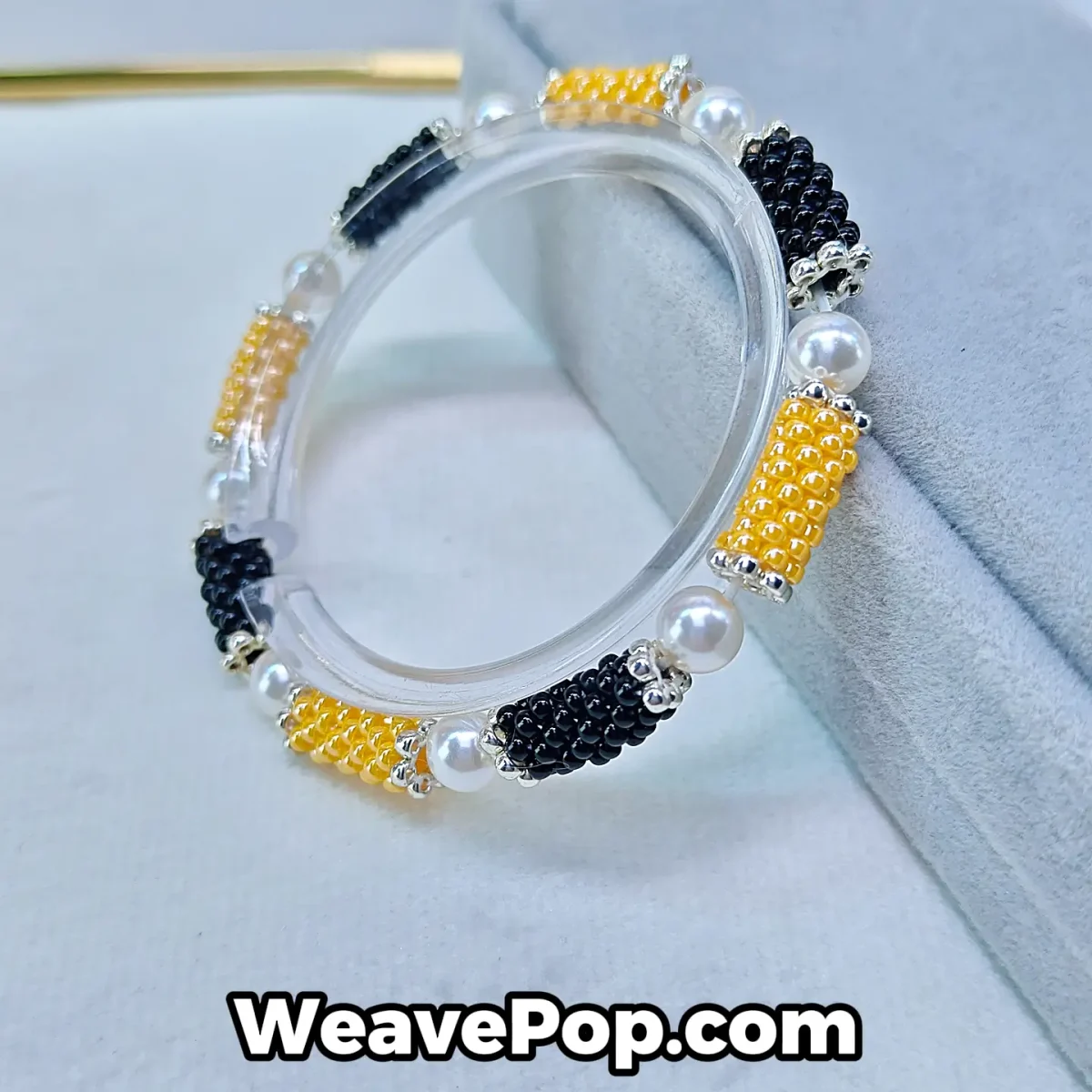 Golden Noir Mix MIYUKI bead bracelet B053 – black and gold color block design