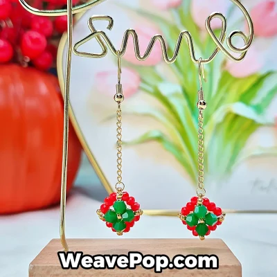 Christmas red and green beaded earrings hanging on stand – E005 earring making kit