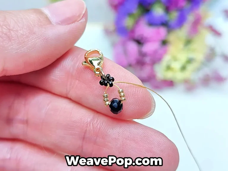 flower bead bracelet tutorial step 2 adding seed beads and flat bead to form the first unit