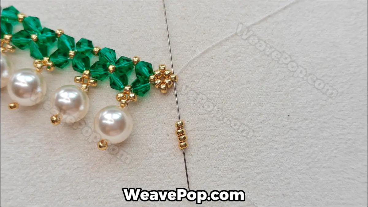 Step 29 of this seed bead necklace beading pattern - Building the gold rope