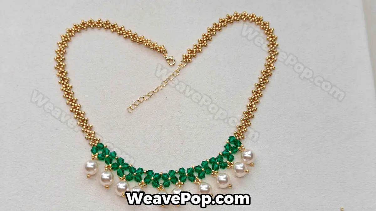 Step 32 of this seed bead necklace beading pattern - Finished necklace